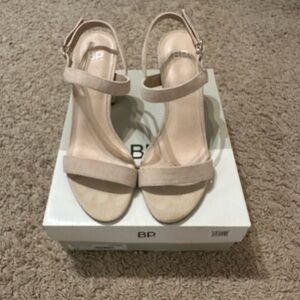 bp Nude/pale pink suade Ankle-Strap Women’s Sandals worn 1x size 8 like new